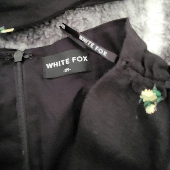 Floral Set - Picture 3 of 3